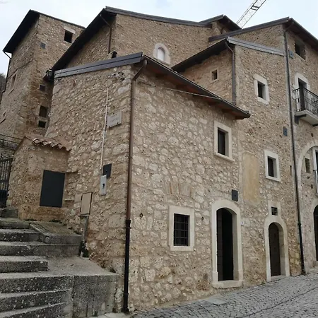 L' Arco E La Pietra - Residenze Di Montagna * Calascio