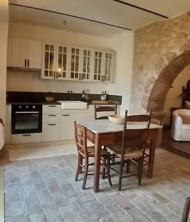 L' Arco E La Pietra - Residenze Di Montagna * Calascio